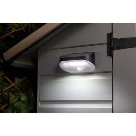 PIR 200L Sentry Light