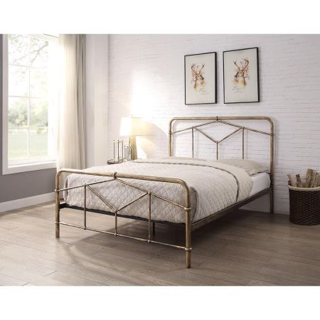 Axton Bronze Metal Bed 4'6