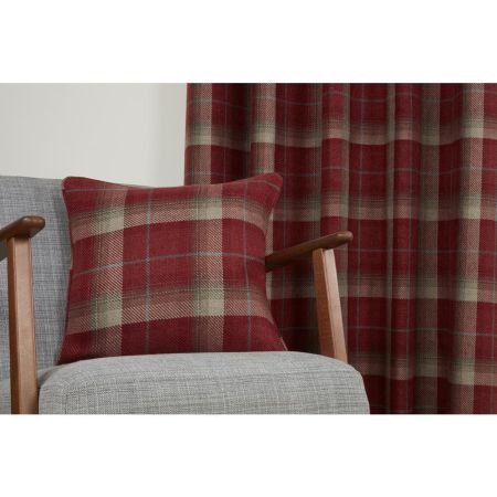 Carnoustie Cushion Red