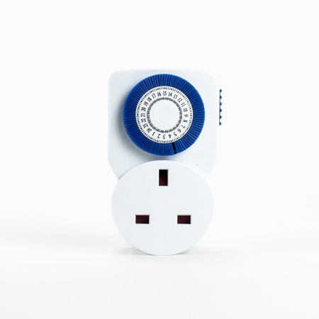 Status 24 Hour Mini Timer Switch Plug